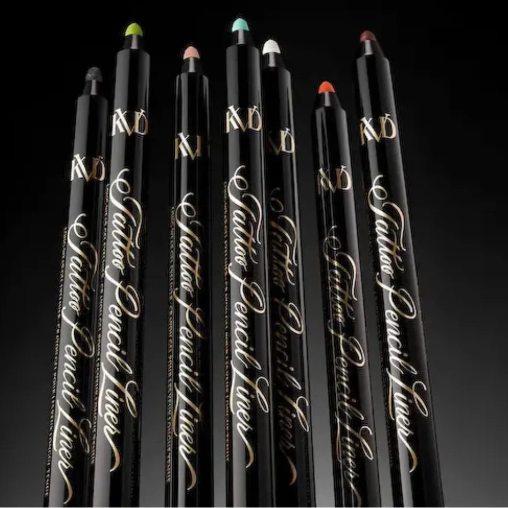 💕🌙KVD Radium Green Tattoo Pencil Liner
